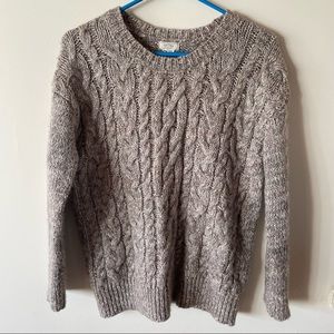 Women’s sweater